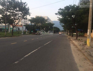 Cho thuê lâu dài giá rẻ(hợp tác làm ăn)4000 m2 đất khu Vân Đồn,Đà Nẵng làm kho,xưởng.Lh ngay:0905.606.910